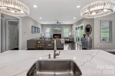 Kitchen - 18421 Doves Crest Rd, Cornelius, NC 28031 photo 5 of 6