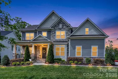 Exterior - 18421 Doves Crest Rd, Cornelius, NC 28031 photo 11 of 11