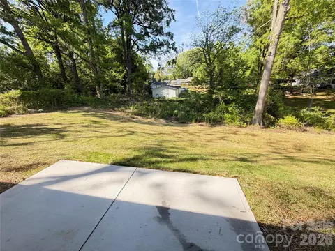 Exterior - 1019 E 10th St, Kannapolis, NC 28083 photo 3 of 3