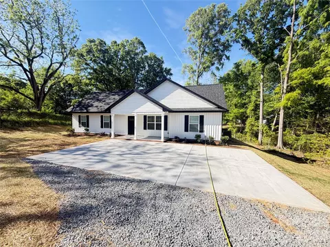 Exterior - 1019 E 10th St, Kannapolis, NC 28083 photo 2 of 3