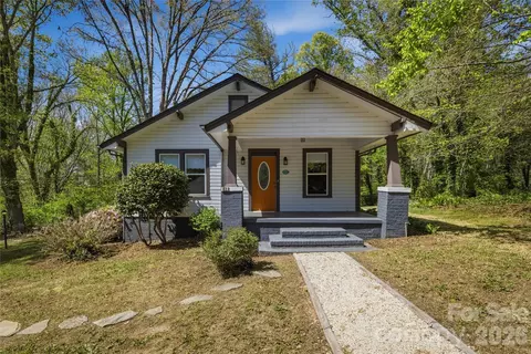 512 Alexander Ave, Morganton, NC 28655