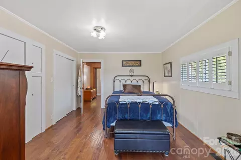 Bedroom - 71 Laurel Mountain Rd, Brevard, NC 28712 photo 2 of 3