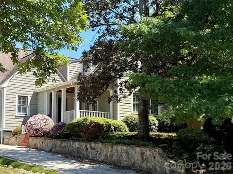 2909 Chelsea Dr, Charlotte, NC 28209