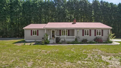 144 Pops Lake Rd, Statesville, NC 28625