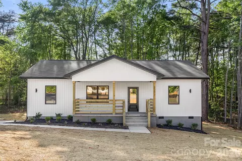 2277 Pacer Dr, Lancaster, SC 29720