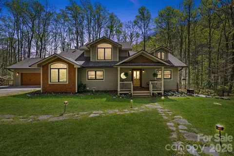 1060 Indian Camp Creek Rd, Hot Springs, NC 28743