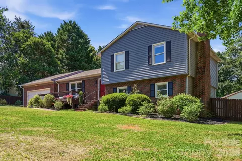 3818 Wild Country Way, Gastonia, NC 28054