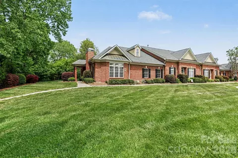 532 Wilmslow Rd, Rock Hill, SC 29730