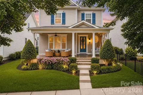 623 Hambley House Ln, Fort Mill, SC 29715