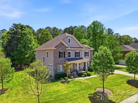 2020 Madeira Cir, Waxhaw, NC 28173