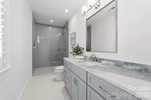 Bath - 222 Walnut St, Davidson, NC 28036 photo 5 of 7