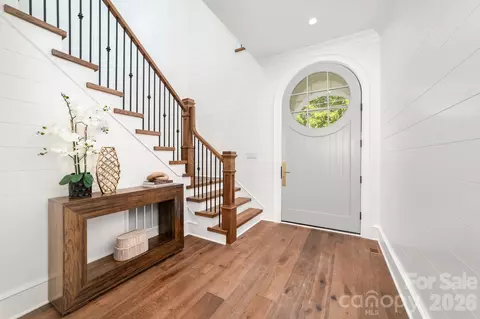 Entry Way - 222 Walnut St, Davidson, NC 28036 photo 1 of 2