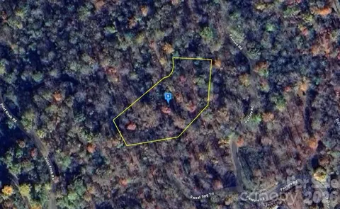 541 Pasture Rd, Glenville, NC 28736