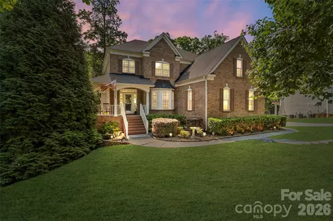 120 Harrison Point Ct, Mooresville, NC 28117
