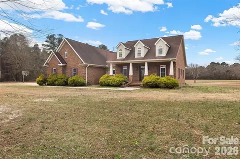 2751 Buie Philadelphus Rd, Red Springs, NC 28377