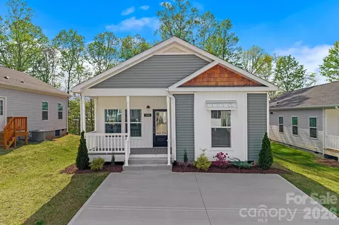 130 Bellamy Rd, Asheville, NC 28806