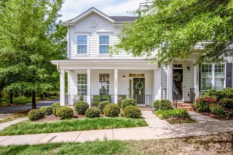 13621 Old Vermillion Dr, Huntersville, NC 28078