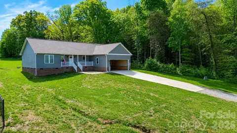 3867 Ritchie Rd, Lincolnton, NC 28092