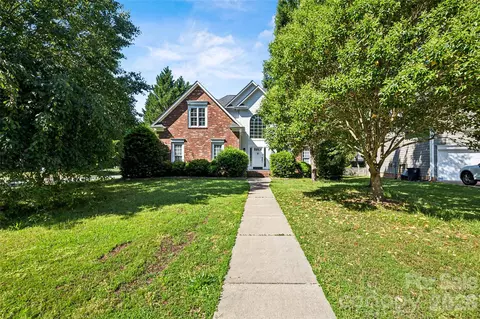 17101 Windy Oaks Ct, Cornelius, NC 28031