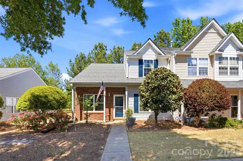 6142 Warrior Ave, Fort Mill, SC 29707