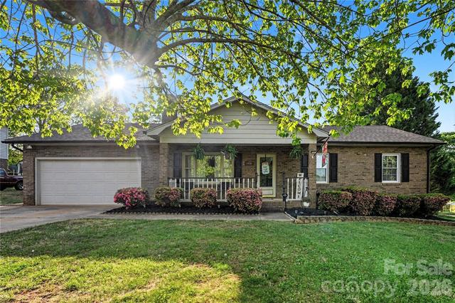 1451 31st Street Ne Pl NE, Conover, NC 28613