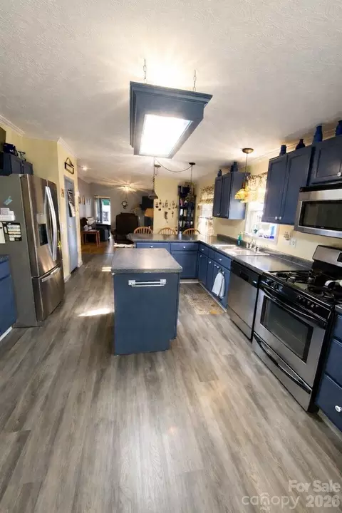 Kitchen - 114 Ashford Dr, Olin, NC 28660 photo 2 of 3