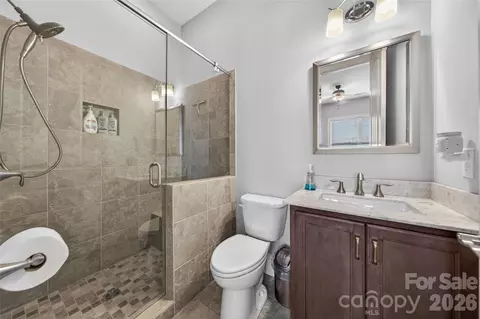 Bath - 2166 Stratton Pl, Fort Mill, SC 29708 photo 1 of 5