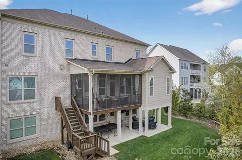 Exterior - 2166 Stratton Pl, Fort Mill, SC 29708 photo 5 of 6