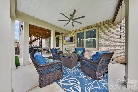 Exterior - 2166 Stratton Pl, Fort Mill, SC 29708 photo 3 of 6