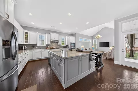 Kitchen - 2166 Stratton Pl, Fort Mill, SC 29708 photo 1 of 5