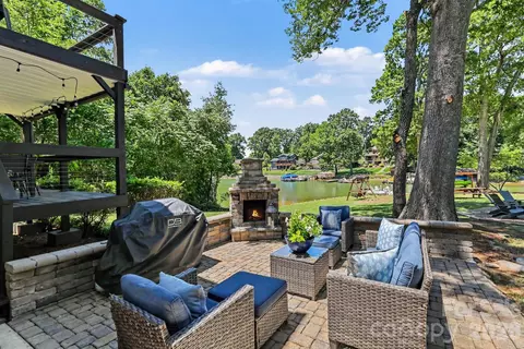 118 Waterfowl Ln, Mooresville, NC 28117