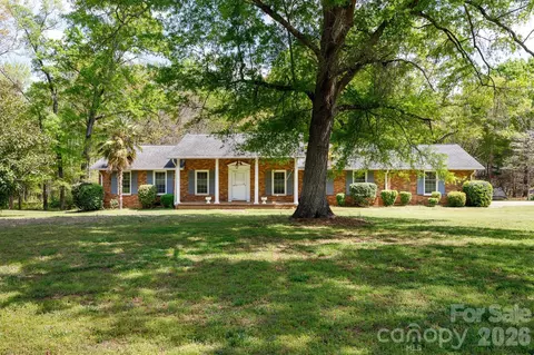 3308 India Hook Rd, Rock Hill, SC 29732