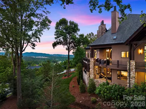 47 Ridge Pine Trl, Arden, NC 28704