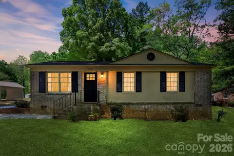 509 California Cir, York, SC 29745