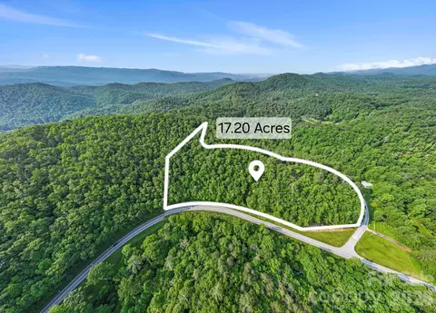 251 Paul Mccoy Rd, Lake Toxaway, NC 28747