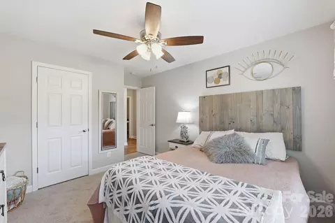 Bedroom - 723 Pinehaven Cir, Clover, SC 29710 photo 3 of 10