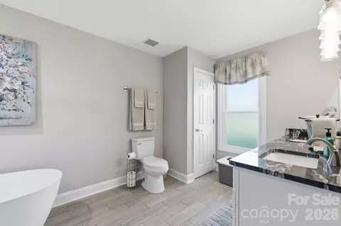 Bath - 723 Pinehaven Cir, Clover, SC 29710 photo 2 of 3