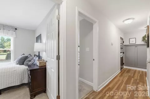 Entry Way - 723 Pinehaven Cir, Clover, SC 29710 photo 3 of 4
