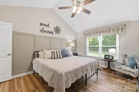 Bedroom - 723 Pinehaven Cir, Clover, SC 29710 photo 9 of 10