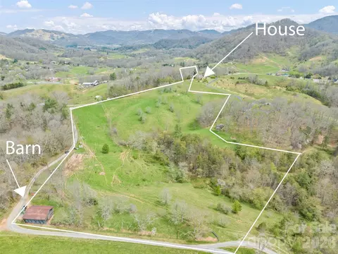 80 Gobblers Knob Dr, Clyde, NC 28721 photo 12