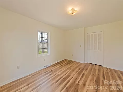 Bedroom - 80 Gobblers Knob Dr, Clyde, NC 28721 photo 3 of 6