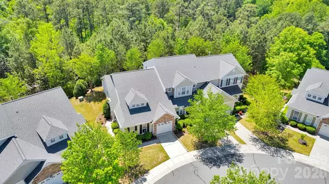 602 Pine Links Dr, Tega Cay, SC 29708