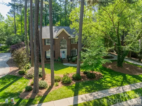109 Lake Pine Rd, Mooresville, NC 28117