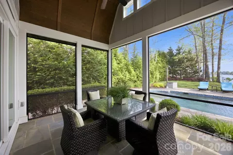 Exterior - 20727 Pointe Regatta Dr, Cornelius, NC 28031 photo 6 of 9