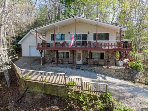 344 Pine Ridge Trl, Almond, NC 28702