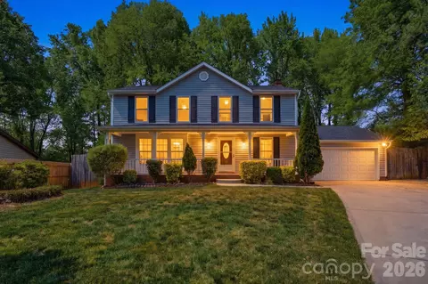 6839 Honey Hurst Ln, Charlotte, NC 28212