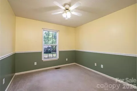Bedroom - 2000 Summerfield Cir, Conover, NC 28613 photo 5 of 5