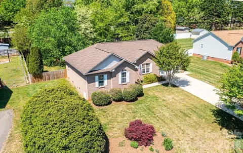 View/Area - 2000 Summerfield Cir, Conover, NC 28613 photo 4 of 4