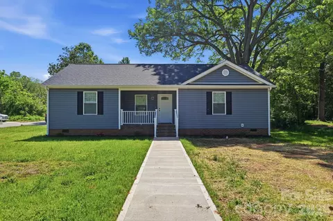 63 Pinckney St, York, SC 29745