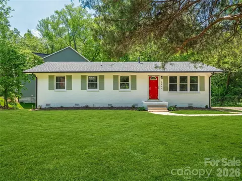 4844 Hidden Valley Rd, Charlotte, NC 28213